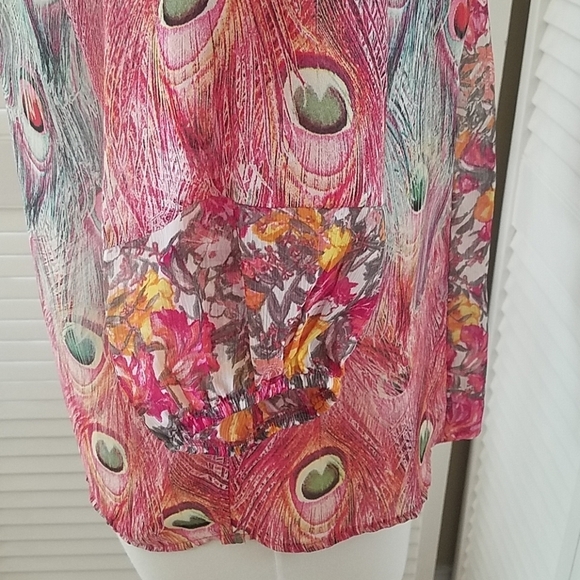 FIG AND FLOWER ANTHROPOLOGIE SILKY BLOUSE SZ SMALL - Picture 7 of 8